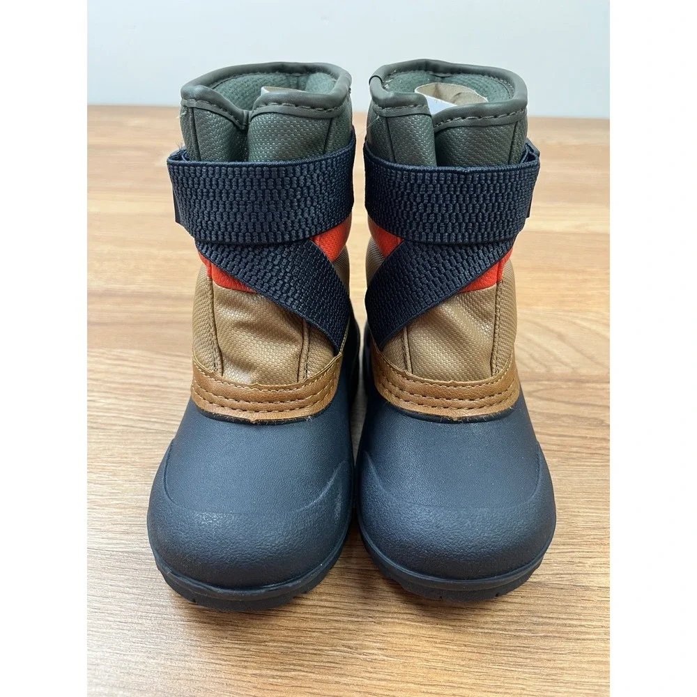 Carter's Lex Winter Snow Boots Toddler Boys Size 8 Water‎ Resistant NEW